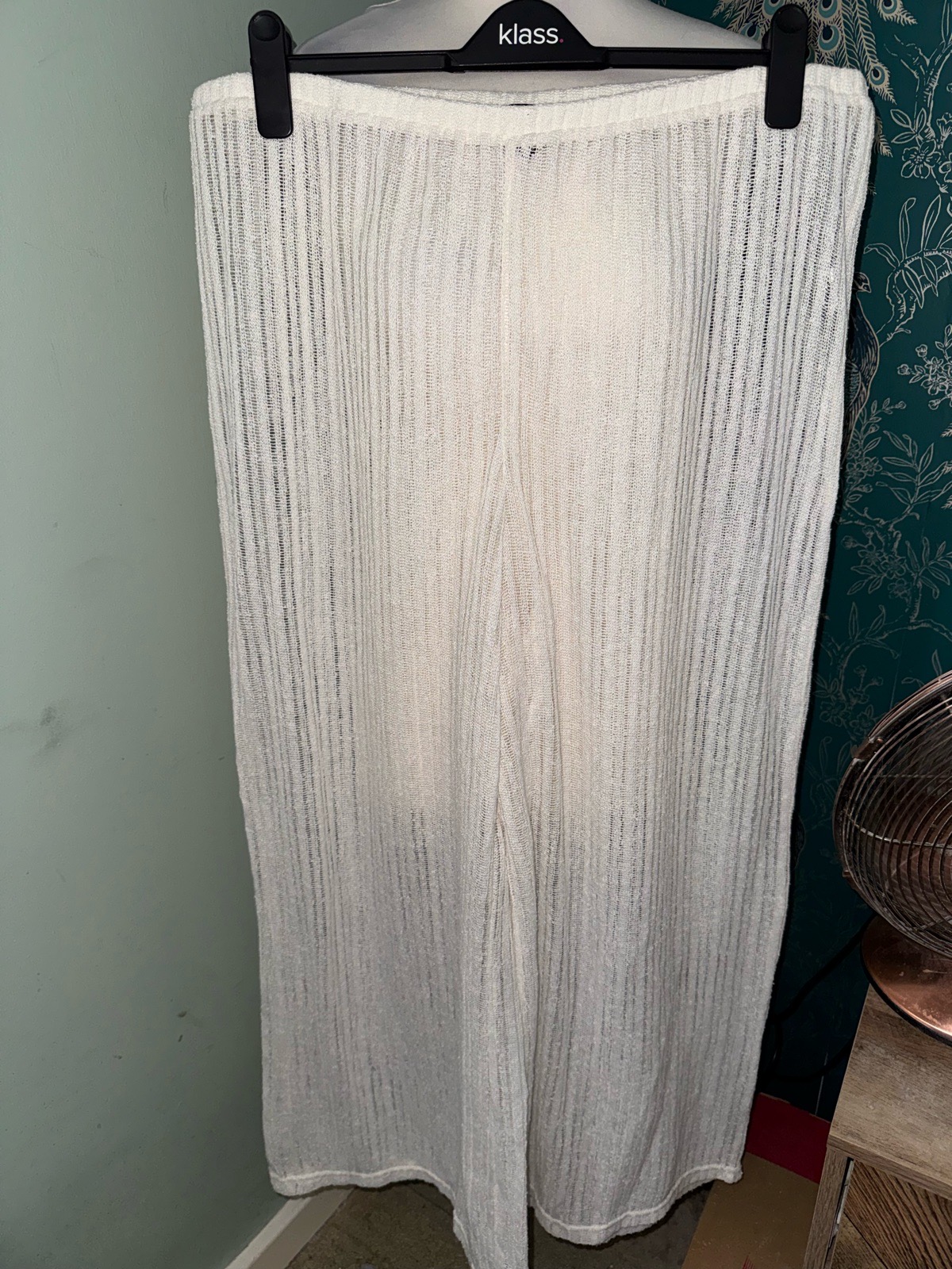 New Look Cream Open Knit / Crochet Wide Leg Trousers - Size UK 18