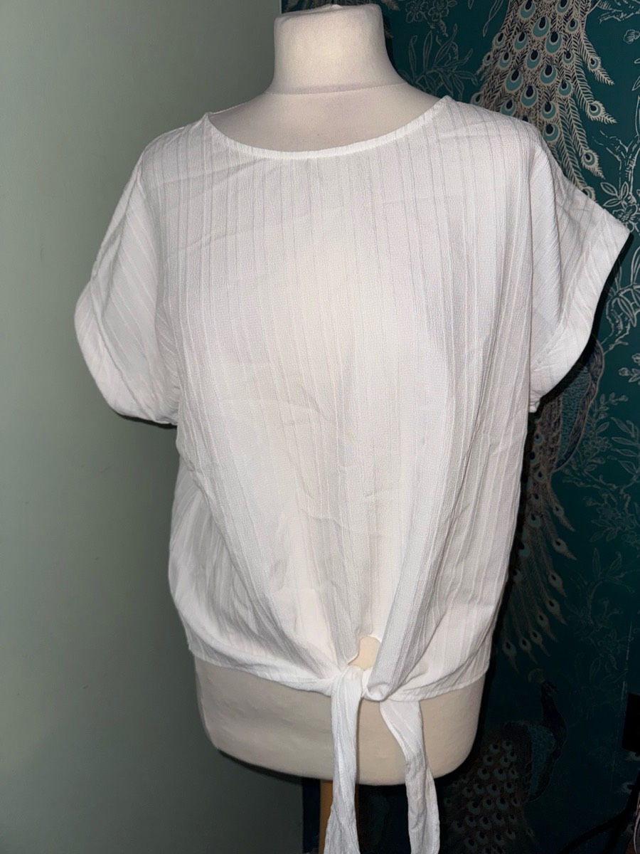 Shein short sleeve tie front white top size uk 12-14 (L)