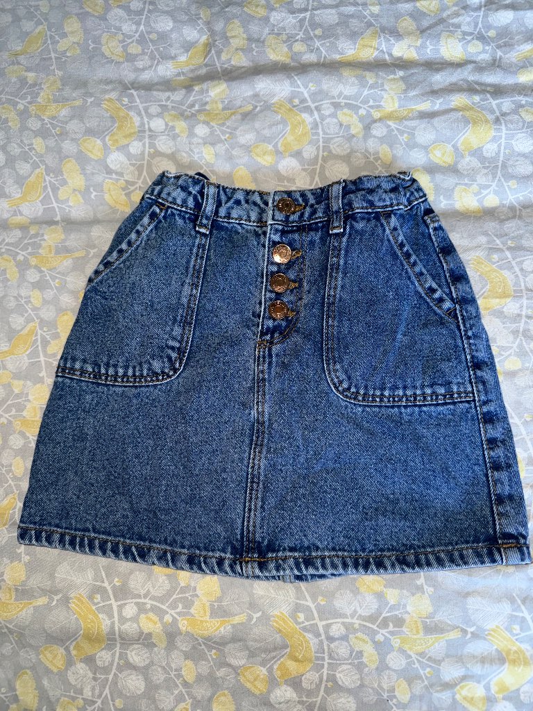 Denim Co adjustable waist girls denim skirt age 8-9 yrs