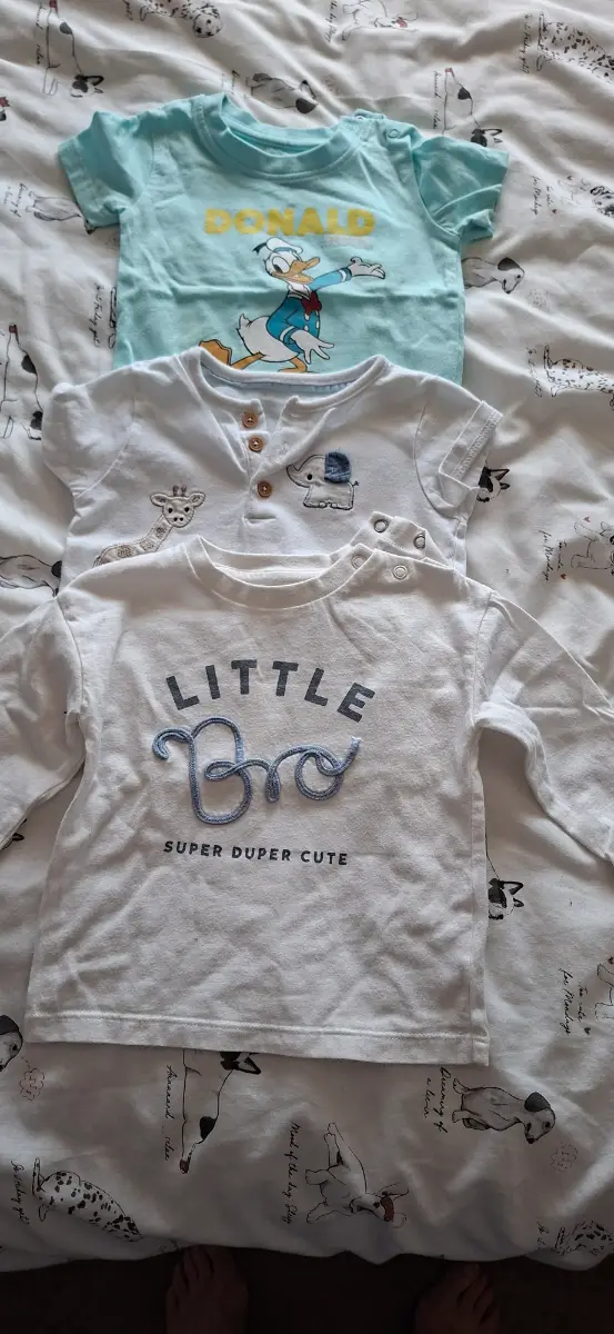 3 tshirts bundle, 6-9 months