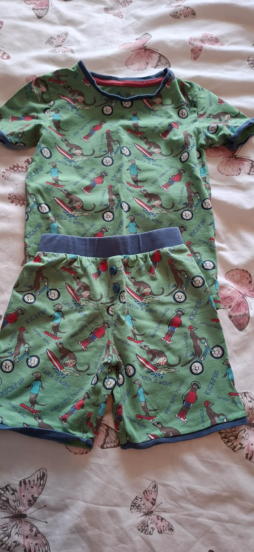 M&S pyjamas, 4-5 years