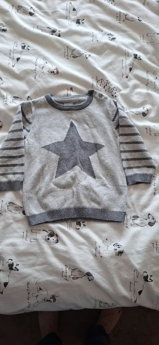 H&M jumper, 6-9 months