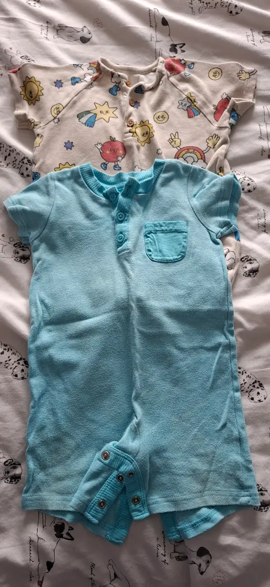 2 rompers bundle, 9-12 months