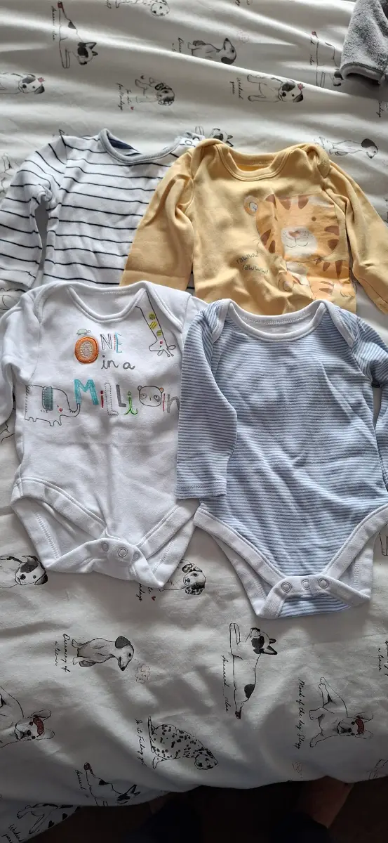 4 long sleeve vests, 3-6 months
