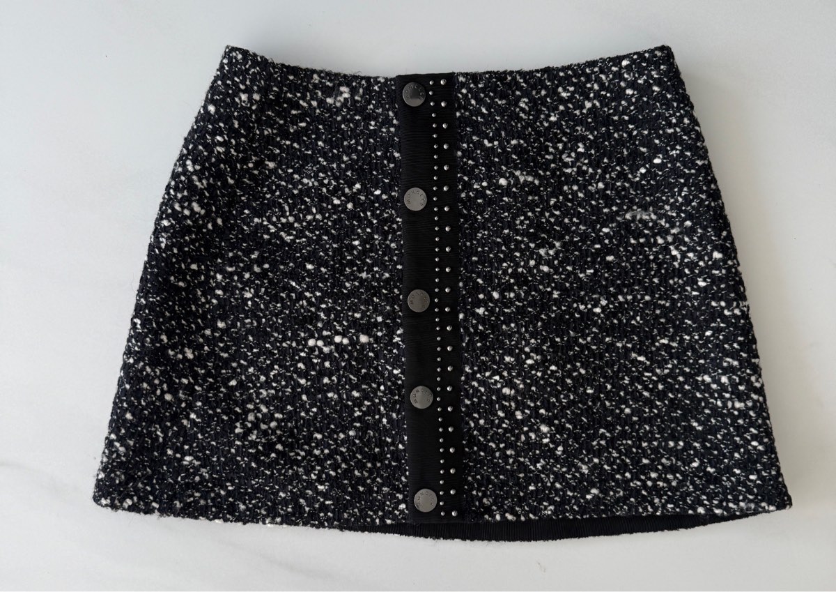Moncler Mini Skirt - 100% Authentic - Size 42 - Fits 10 - 12 Perfect - RRP £485