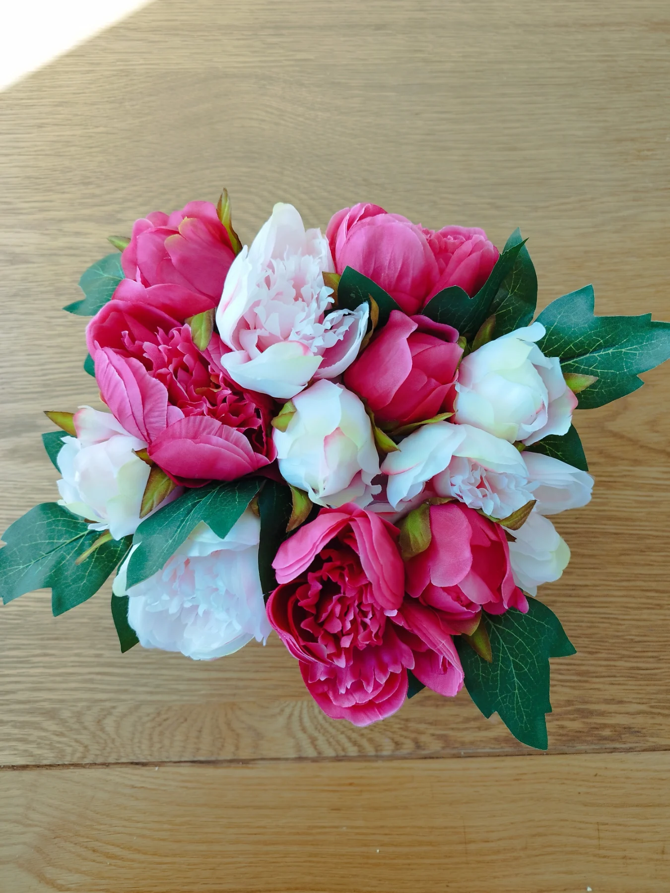 Handmade Artificial Flowers Arrangement🌸