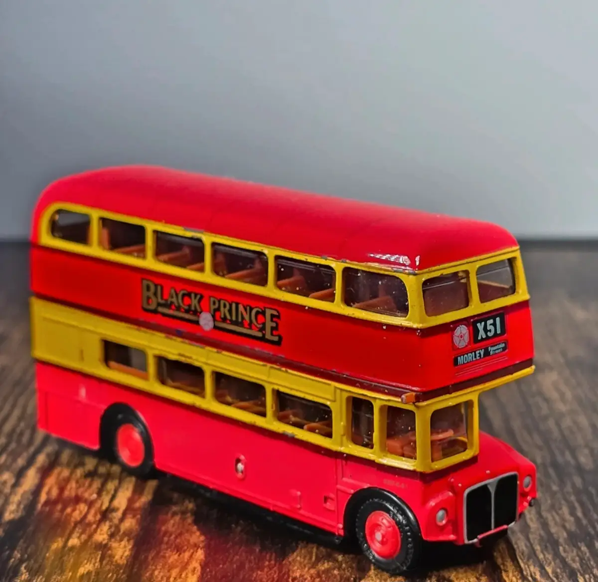Collectable Exclusive First Editions Routemaster Bus – Black Prince X51 Morley 🚌