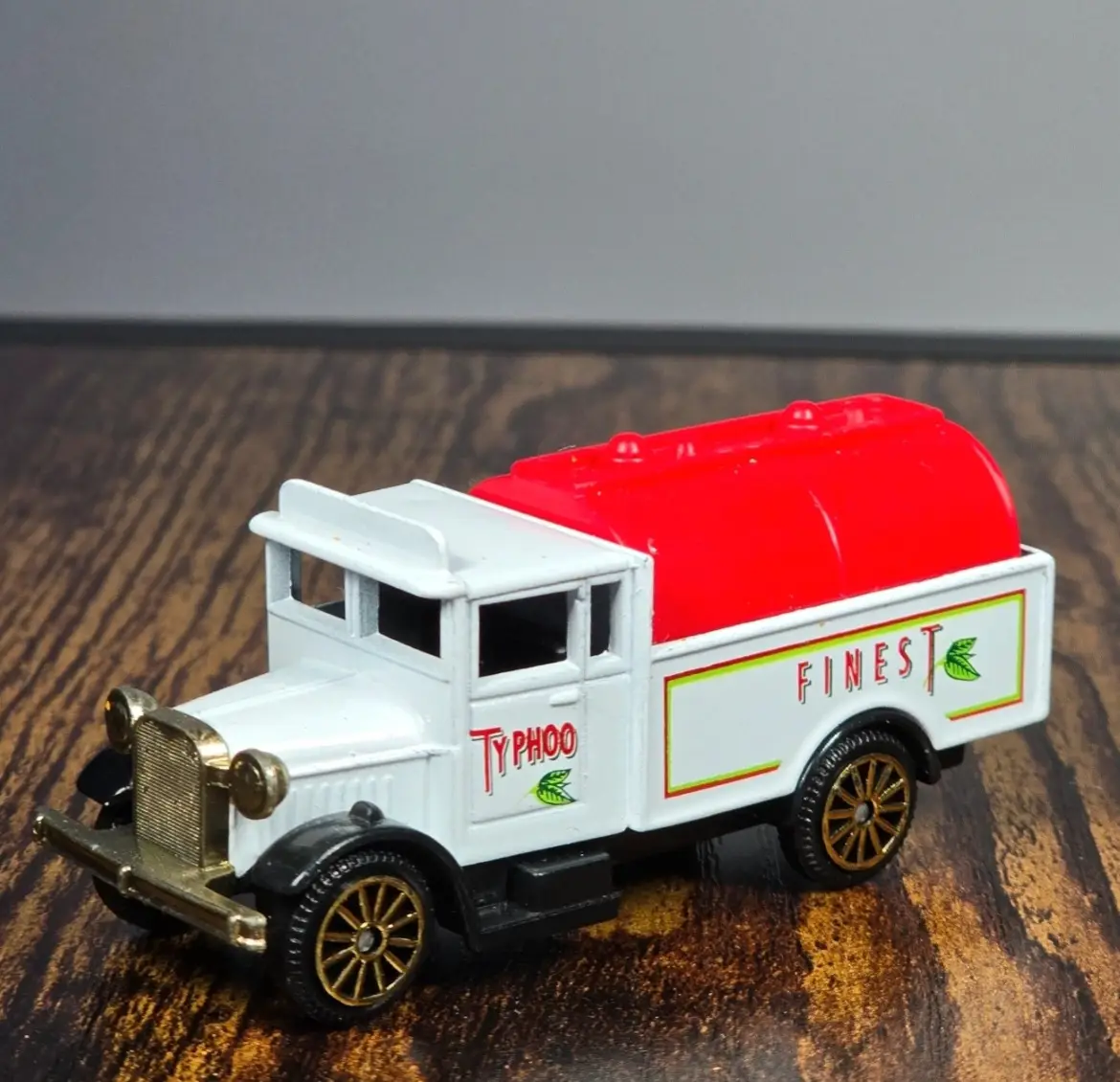CORGI Morris Truck Lorry – Typhoo Tea Advertising Model Vintage Collectable 🚚