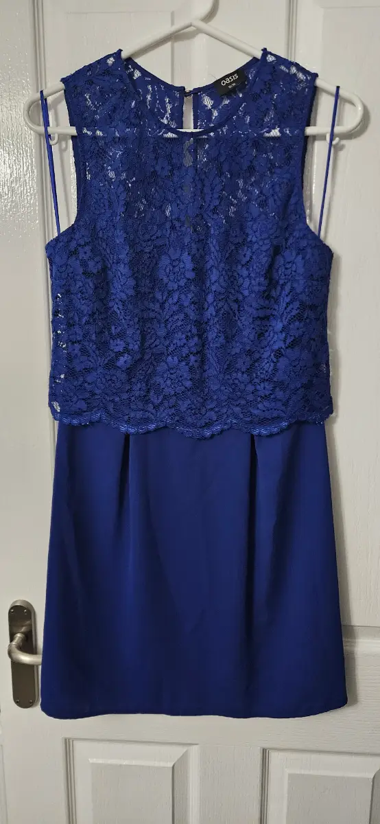 Blue dress