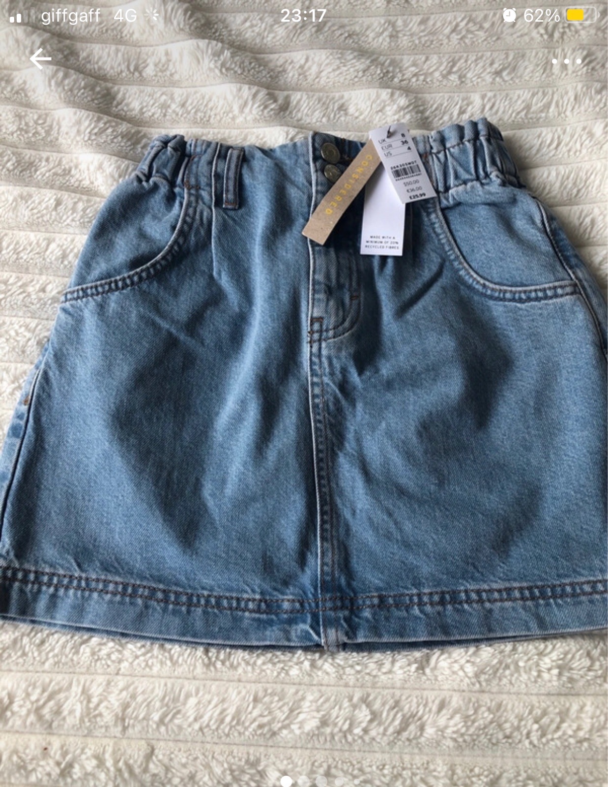 TopShop Denim skirt.  New. Size 8