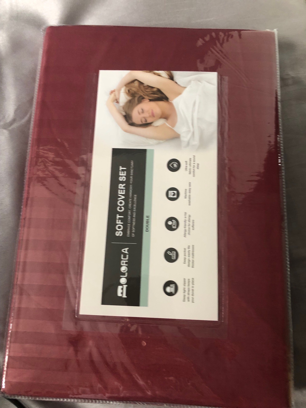 Burgundy double subtle stripe zip fastening duvet set