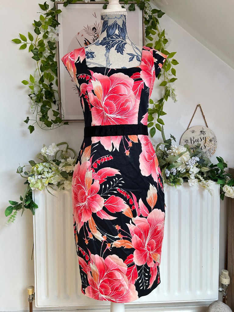 Coast Floral Print Cotton Wiggle Pencil Dress Size 10 Black Pink Red Cap Sleeve Wedding Guest
