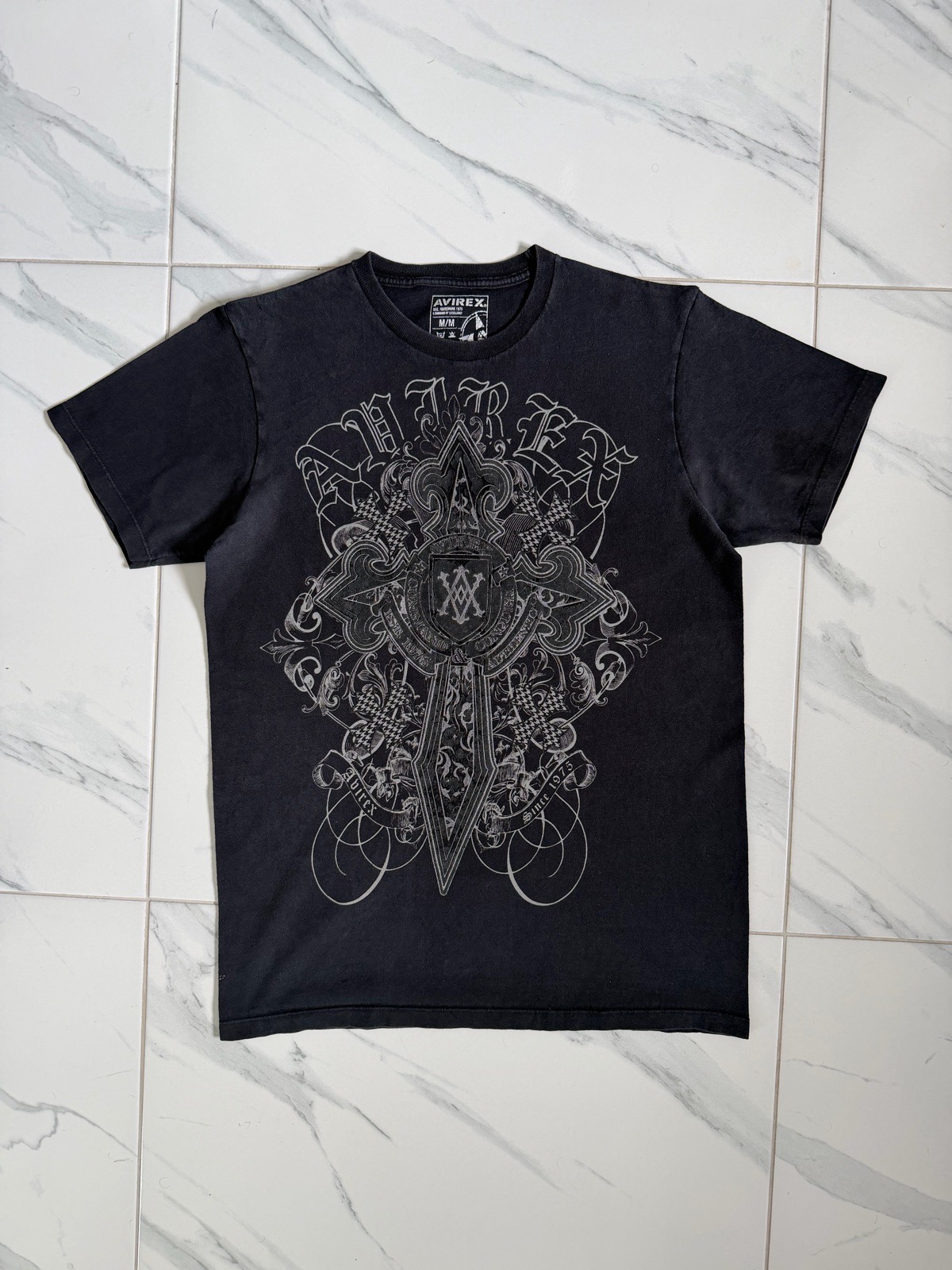 Vintage Y2K Avirex Gothic Crest Design Graphics T-Shirt - Size Medium
