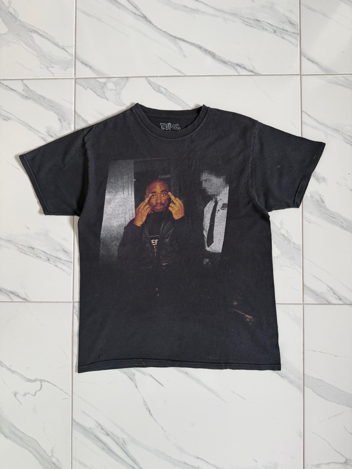 2Pac Tupac Middle Fingers Graphics T-Shirt - Size Medium