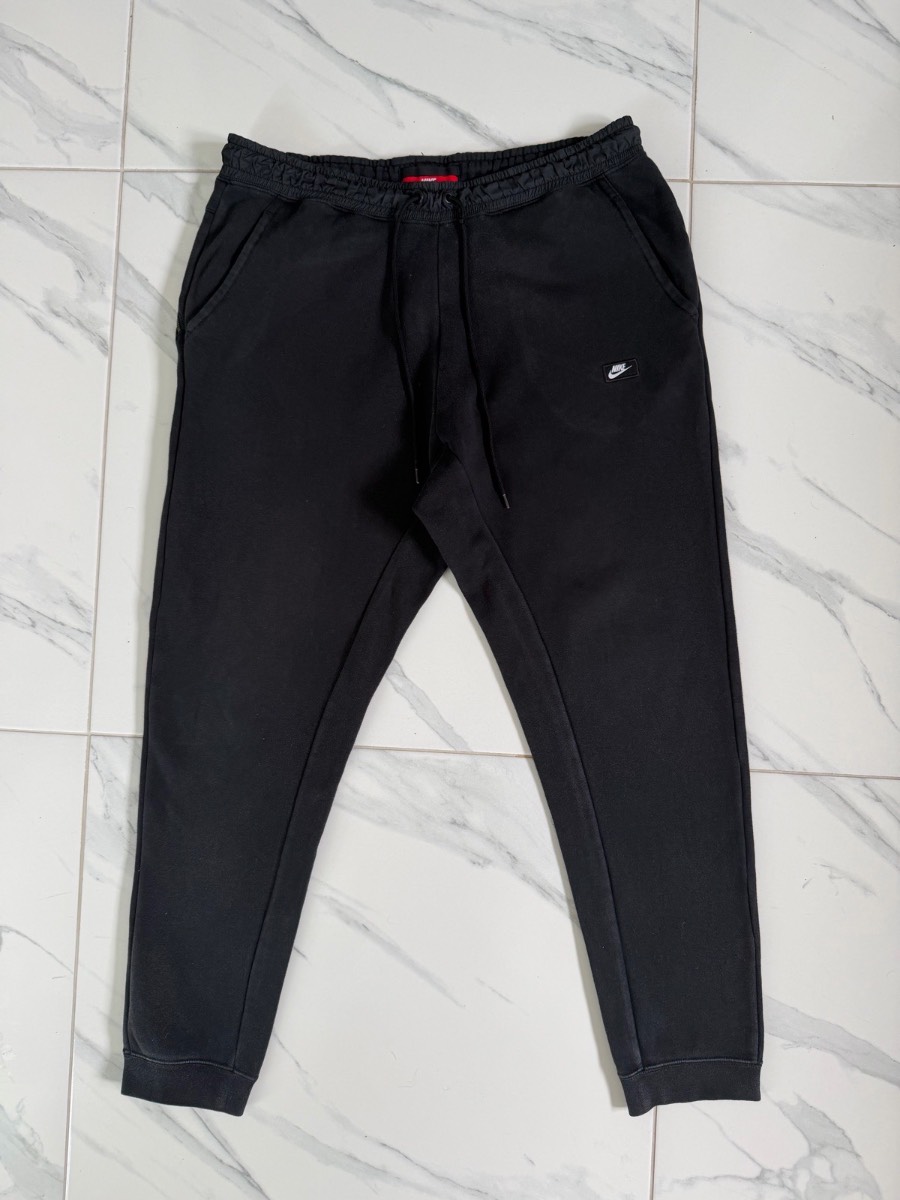 Nike Black Joggers Sweatpants - Size Large