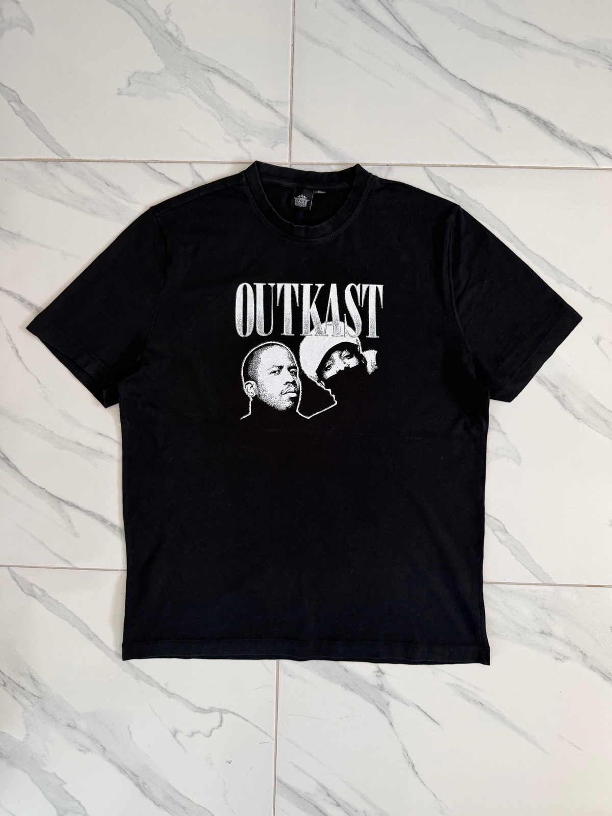 Official Outkast Tour Merch Hip Hop Rap Band T-Shirt - Size Large