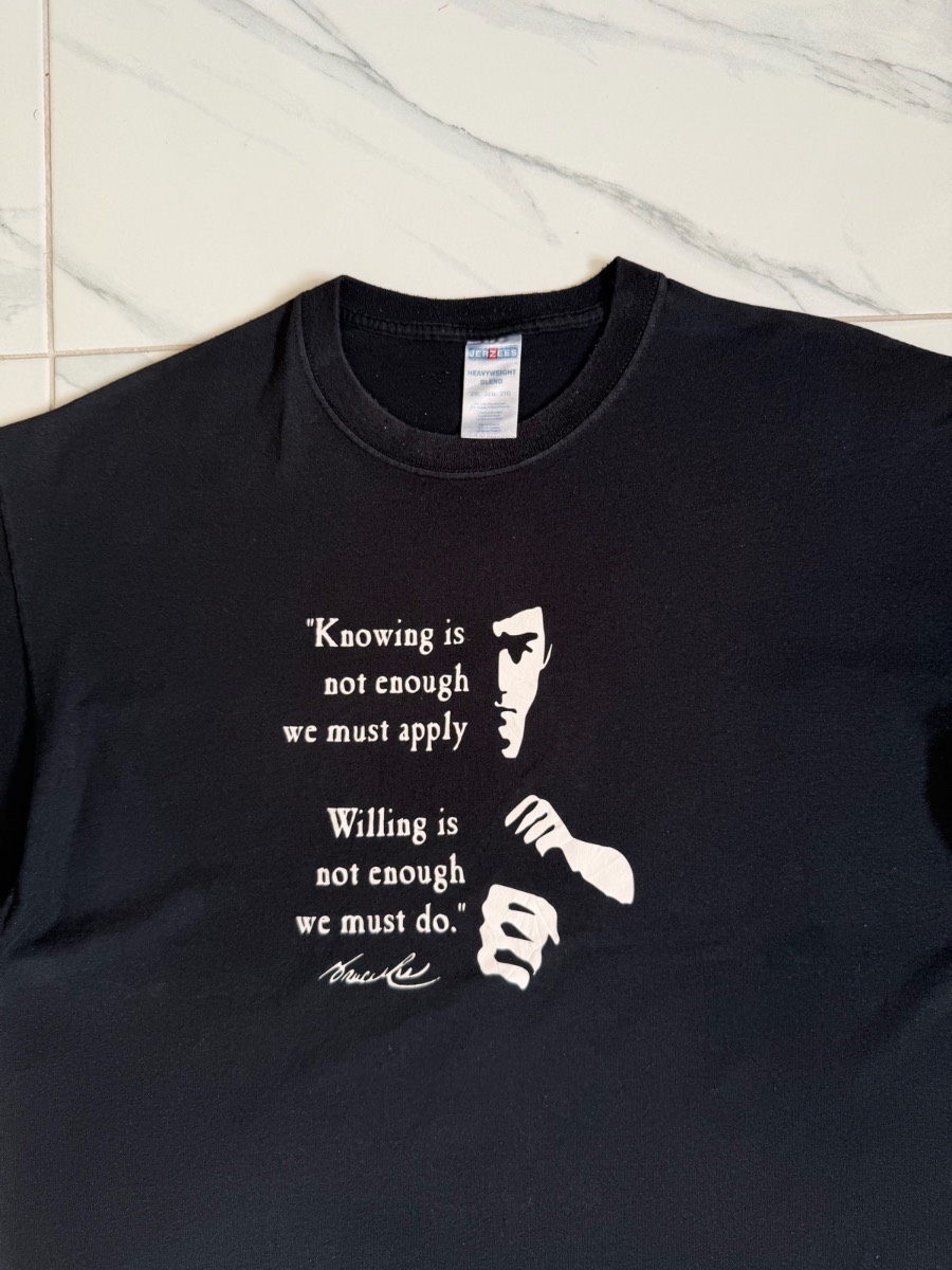 Bruce Lee Kung Fu Quote Graphics T-Shirt - Size 2XL