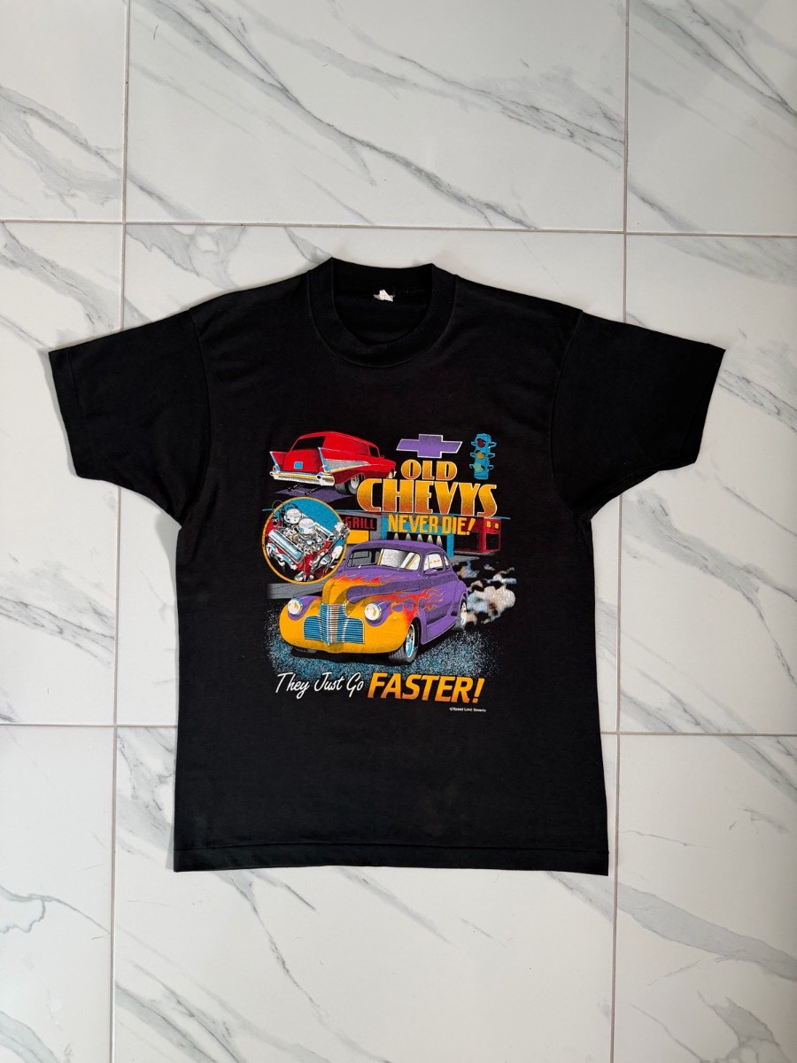 Vintage 1980s Chevrolet Cars Graphics T-Shirt - Size Medium