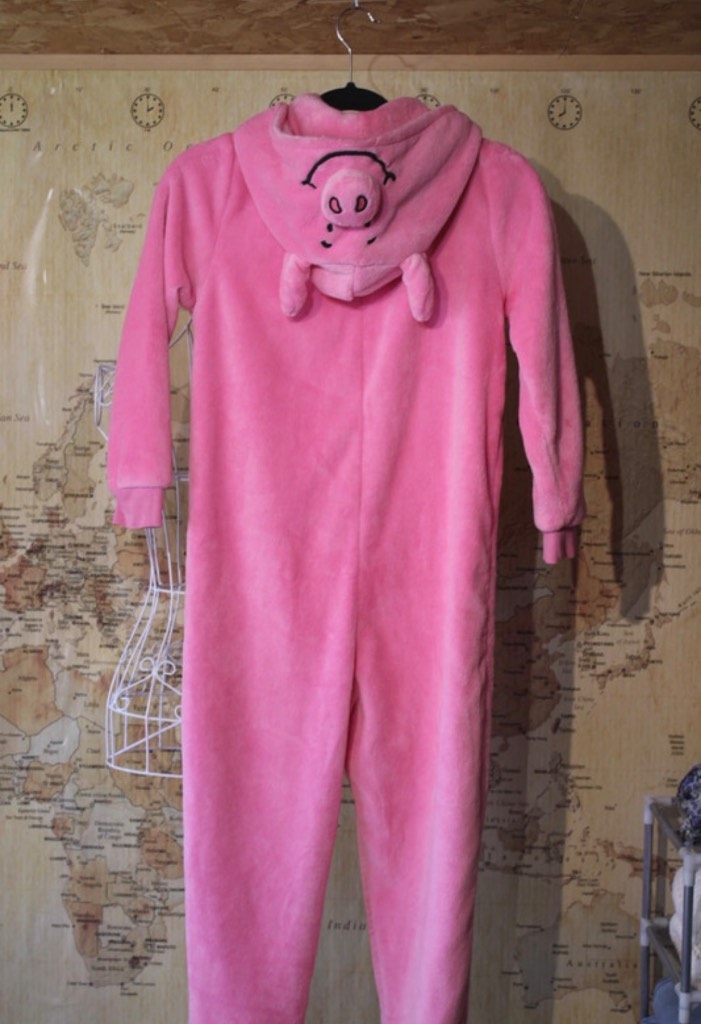 Percy pig girls onesie aged 10