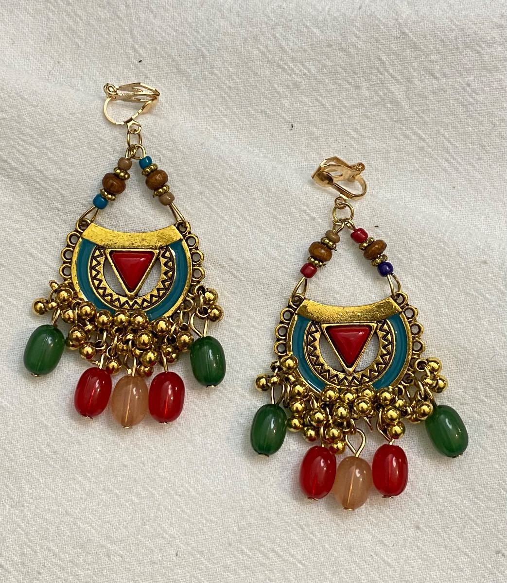 New Clip-On golden colour red green beaded Earrings None Piercing Cuff