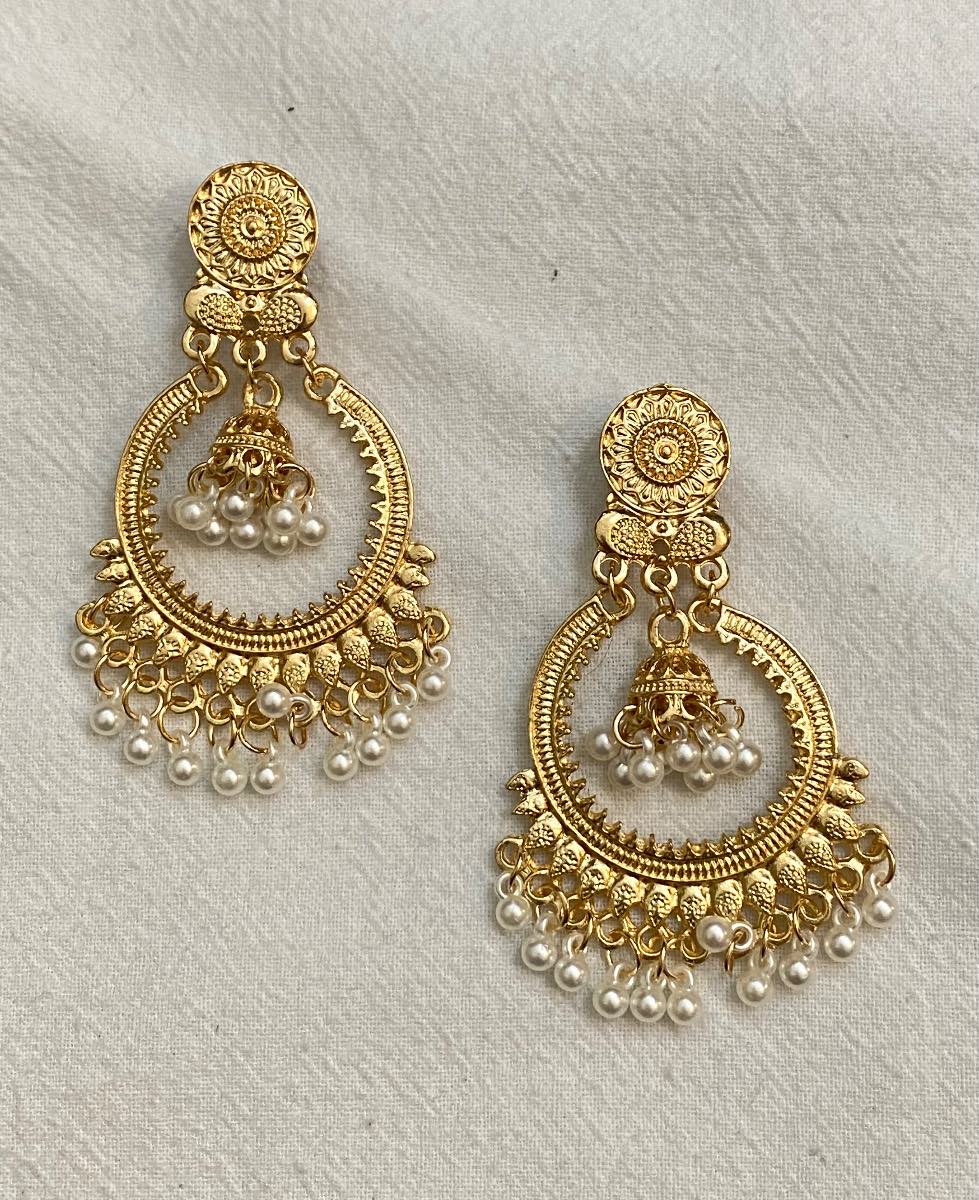 New Clip-On golden colour gemstone faux pearl Earrings None Piercing Cuff