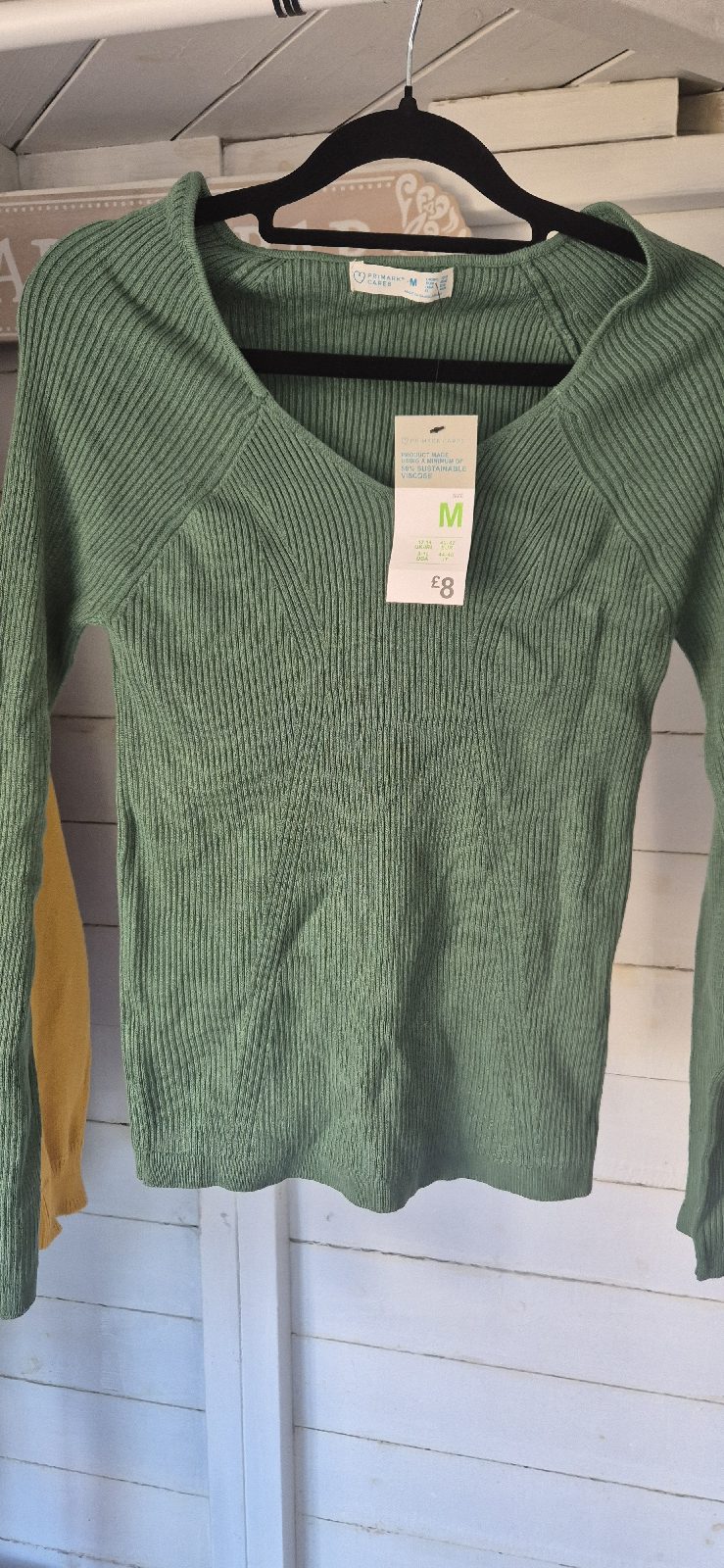 Primark size m bnwt green ribbed fitted jumper