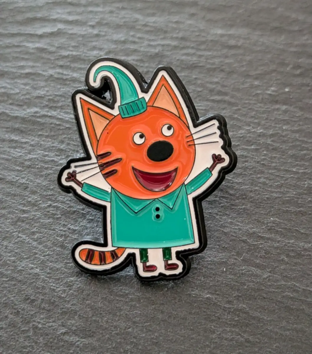 Ginger cat pin badge