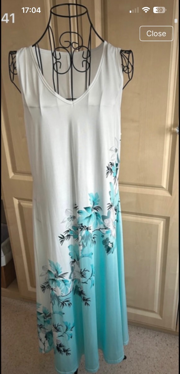 Sleeveless dress with bolero