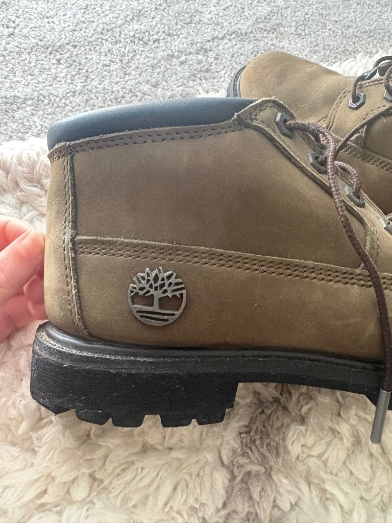 Khaki timberland ankle boots