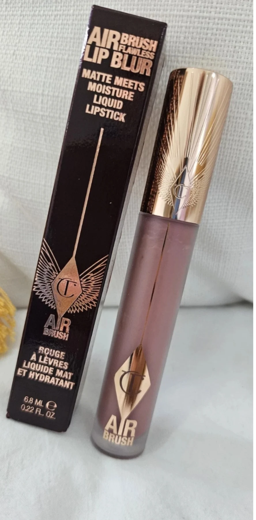 Charlotte Tilbury pillow talk blur
