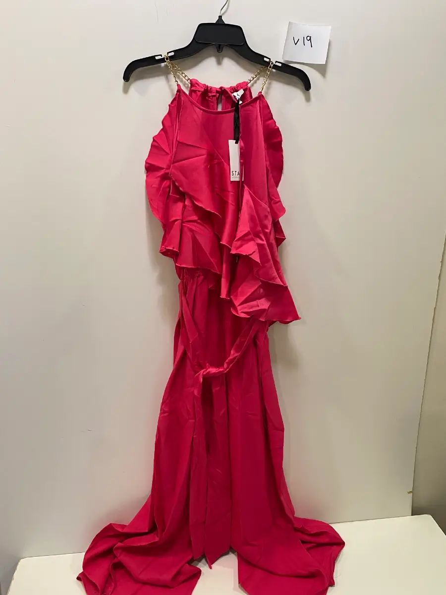 Star by Julien Macdonald Crepe Style Frill Jumpsuit in Pink  with Chain Detail UK 14 vv19
