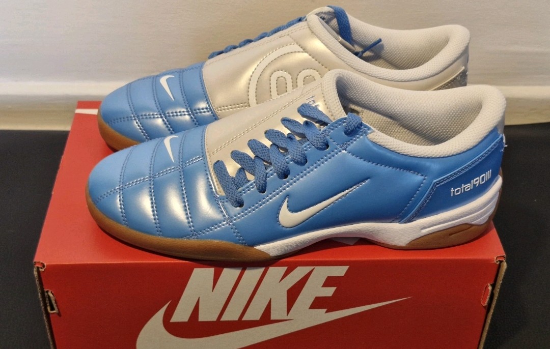 Nike Total 90. University Blue-White. Size 6. Brand new Boxed