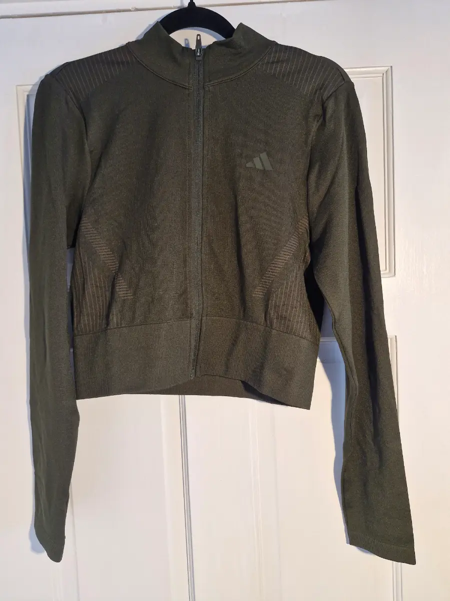 Adidas Women's Workout Jacket. Green. Size Medium. BNWT