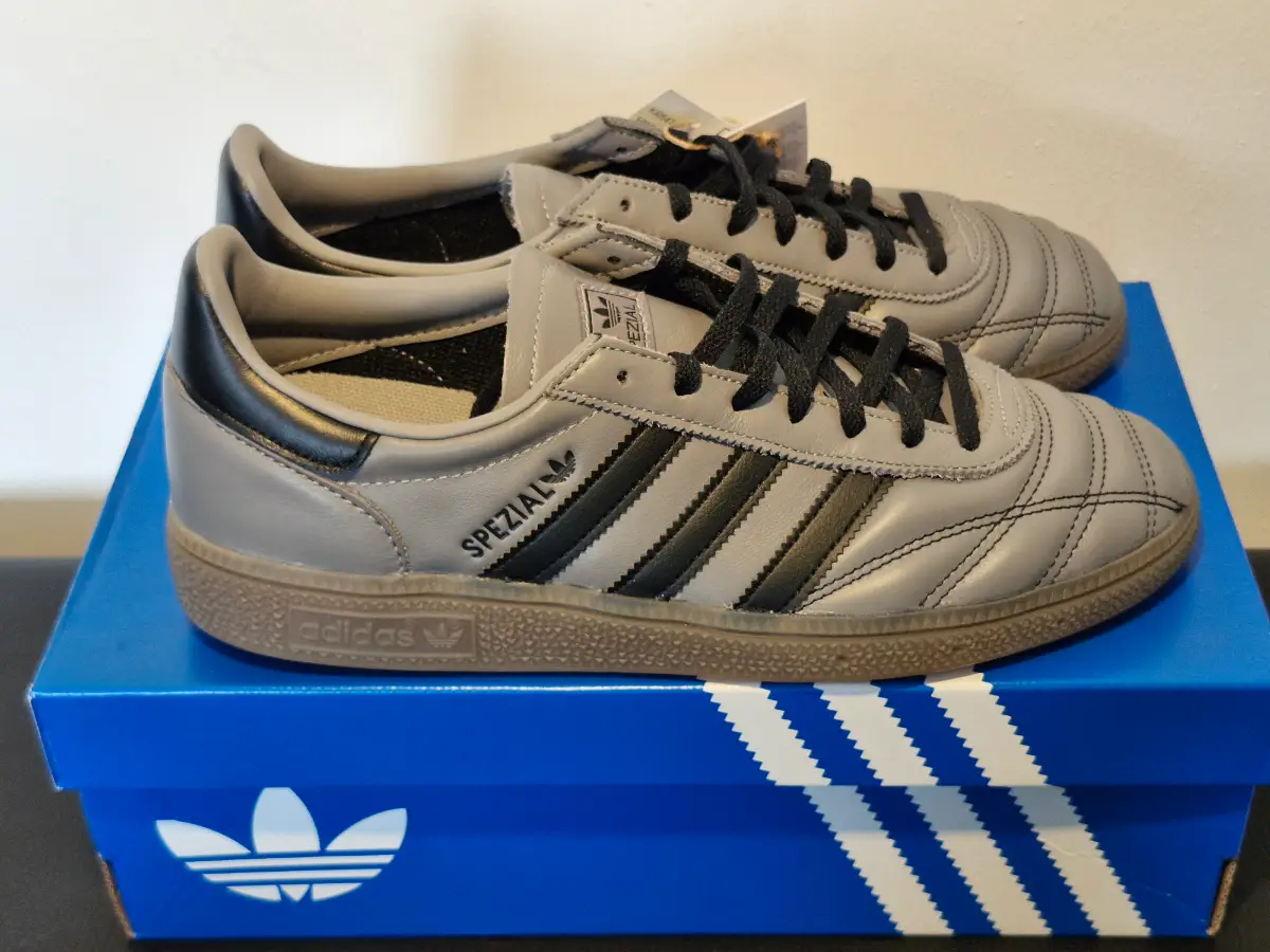 Adidas Women's Handball Spezial. Grey-Black. Size 7.5. Brand new Boxed