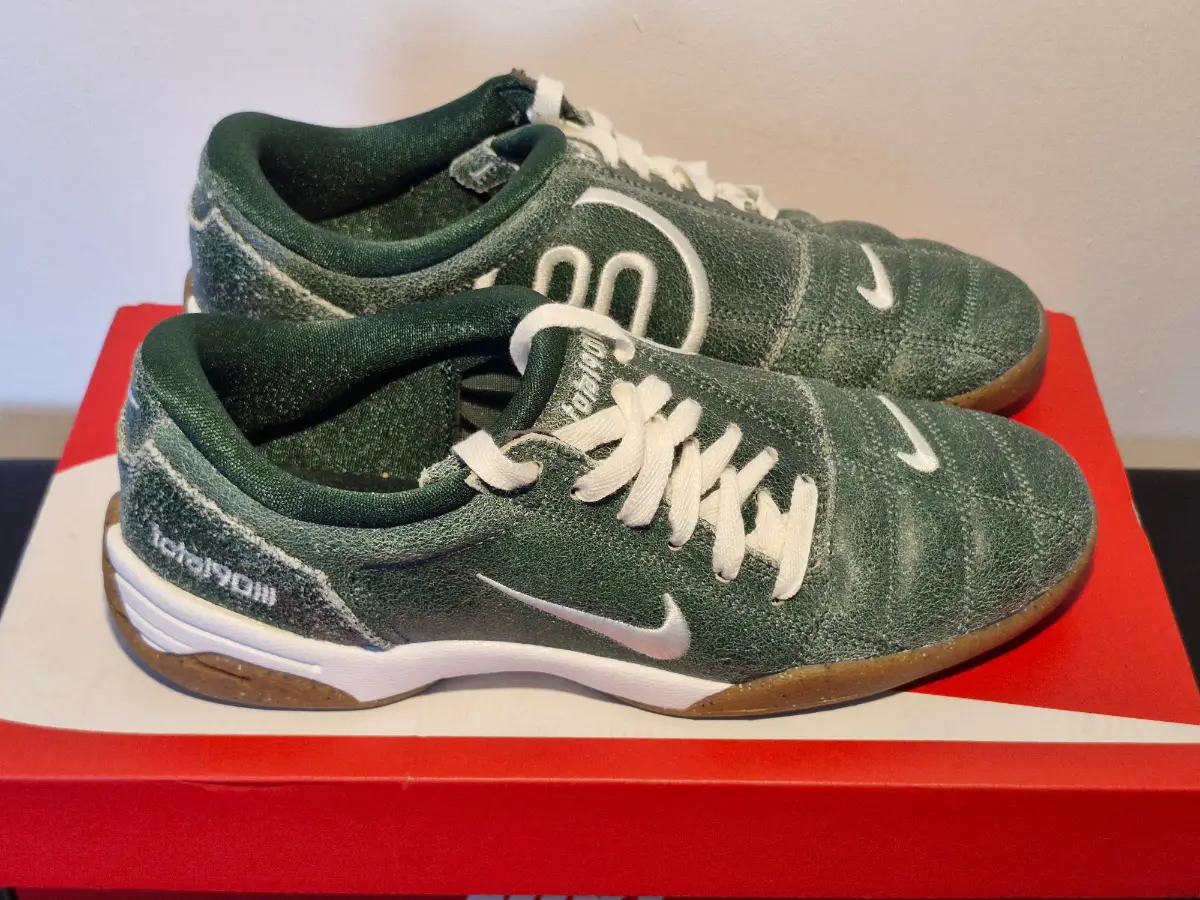 Nike Total 90 III. PRM. Fir-Sail. Size unisex 6.5. Brand new