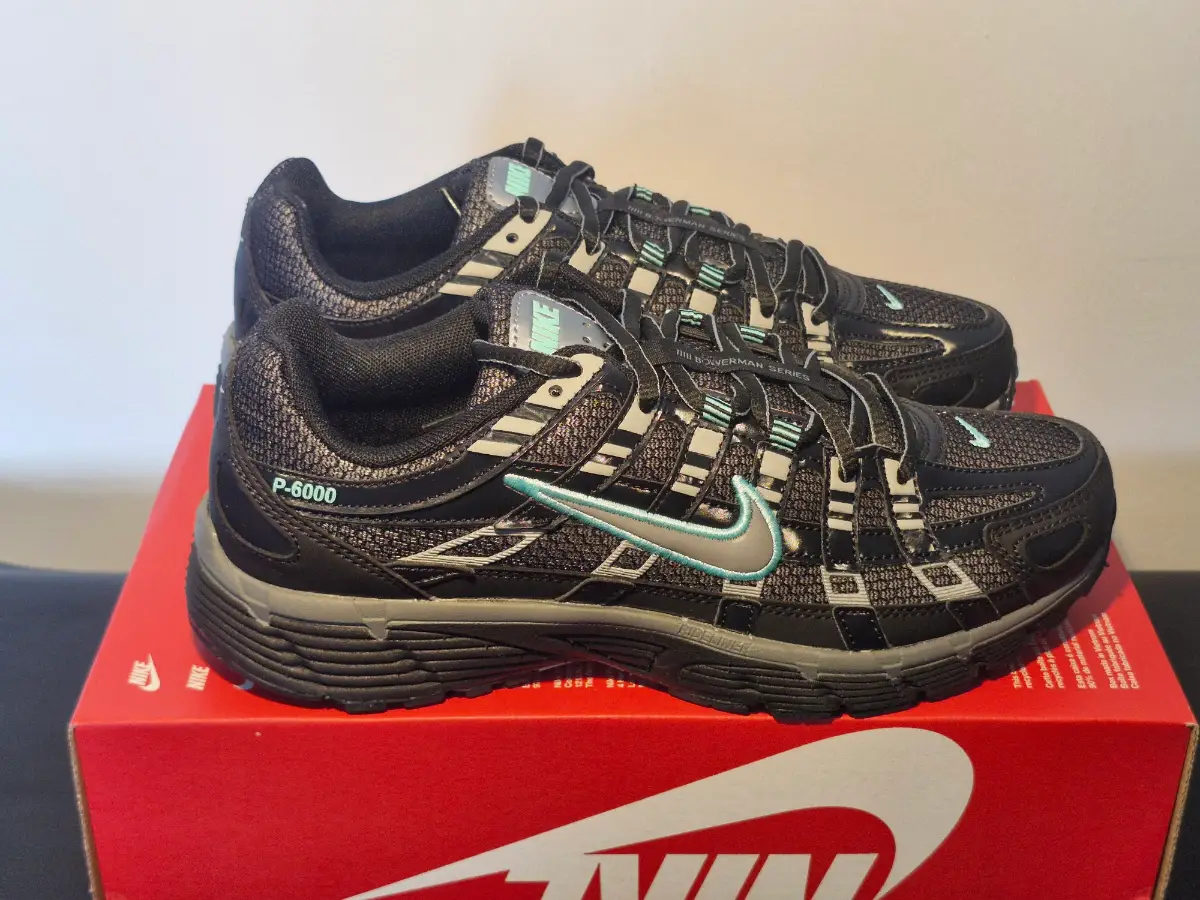 Nike P-6000. Black-Metallic Cool Grey. Size Unisex 7. Brand new