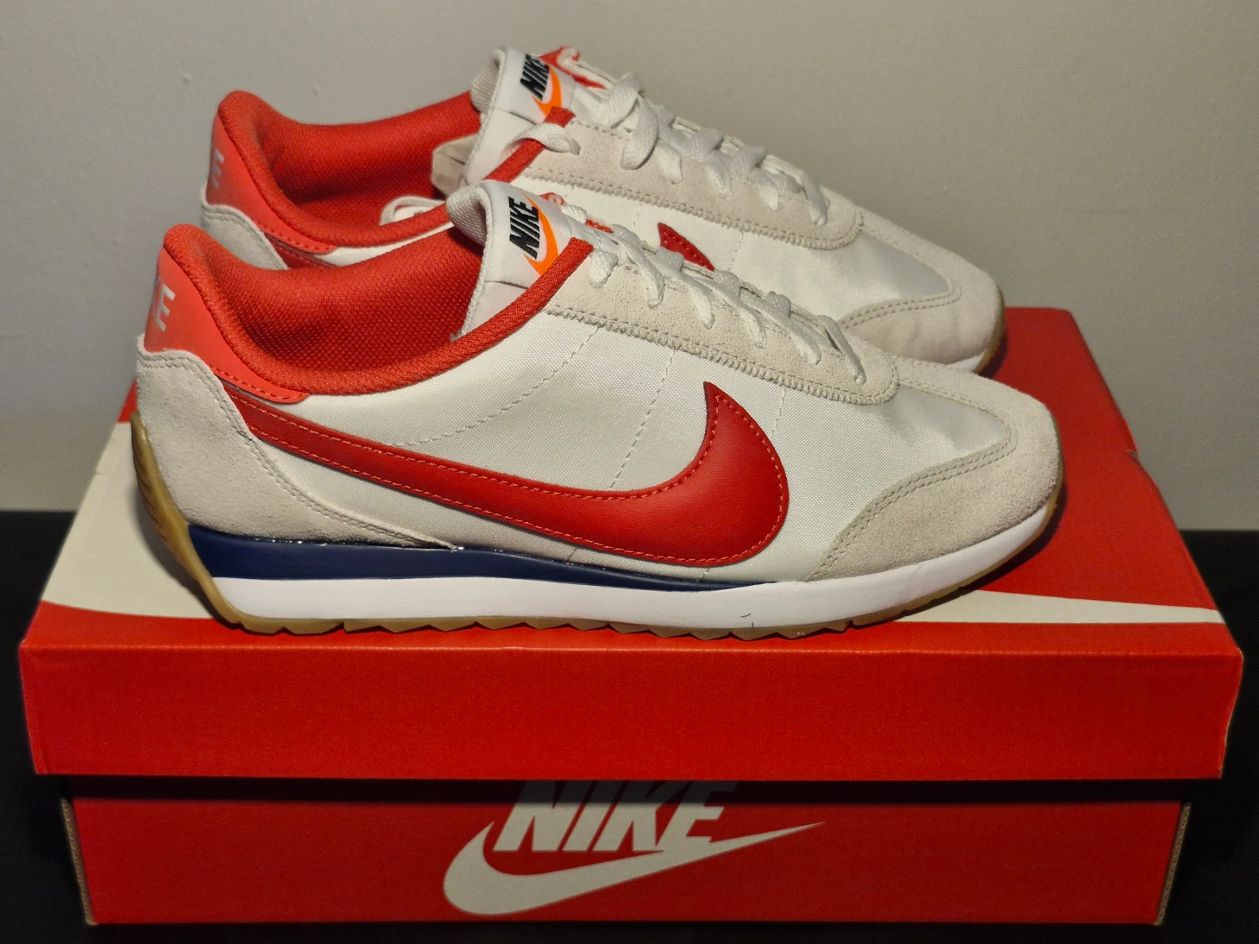 Nike Pacific. White-LT Crimson. Size 6. Brand new in box