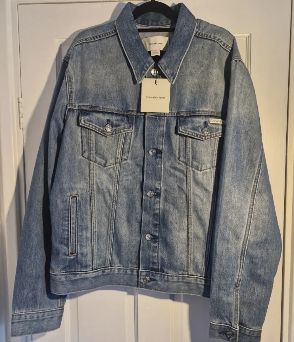 Calvin Klein Mens Denim Jacket. Blue. Size Large. BNWT