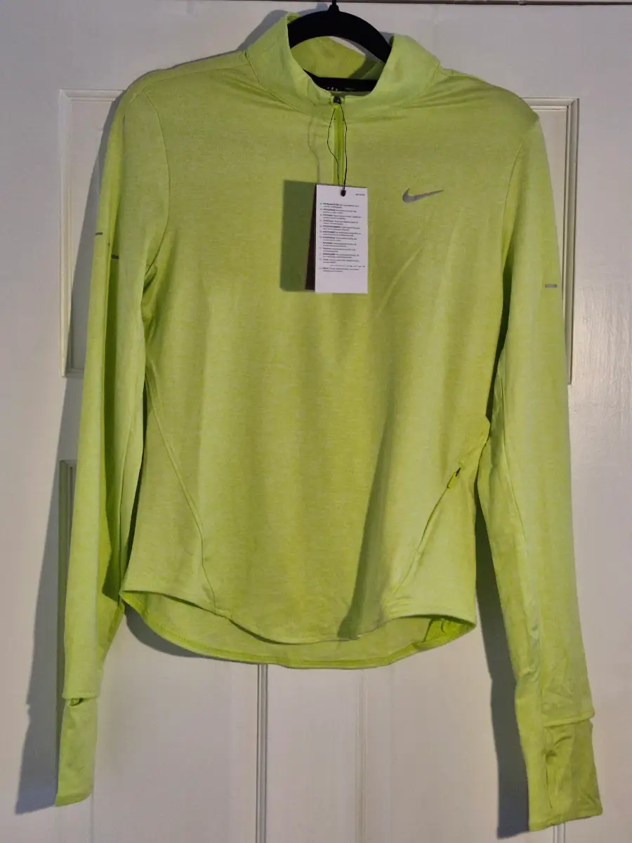 Nike Swift Dri-FIT Running Top. Yellow. Size XS. BNWT
