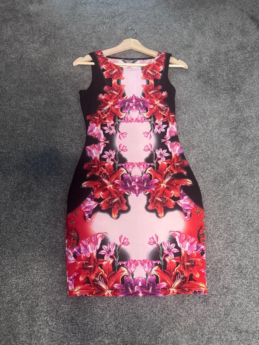 Lipsy Bodycon Dress Pink Black Floral Print UK 10 Sleeveless Summer Party