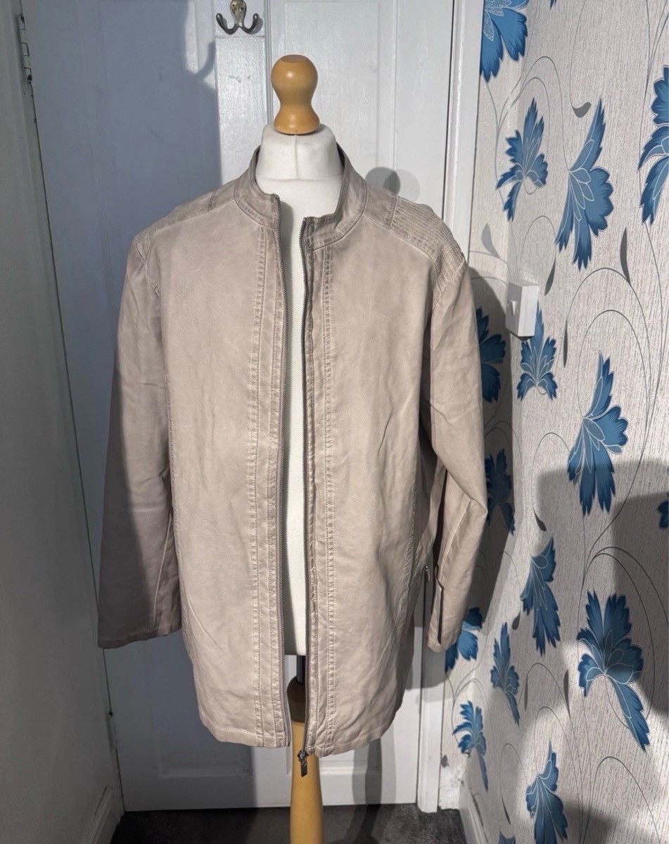 Yessica Faux Leather Jacket Beige UK 26 (EU 54) Biker Zip Up BNWT