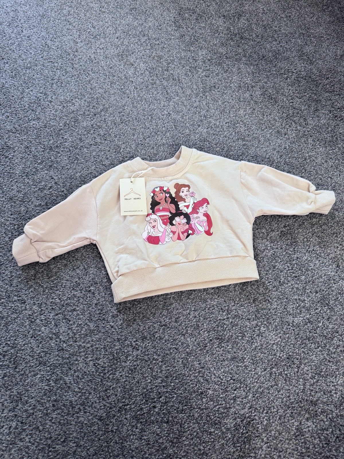 Dolly Wears Disney Princess Sweatshirt, Cream, 9-12 Months, BNWT
