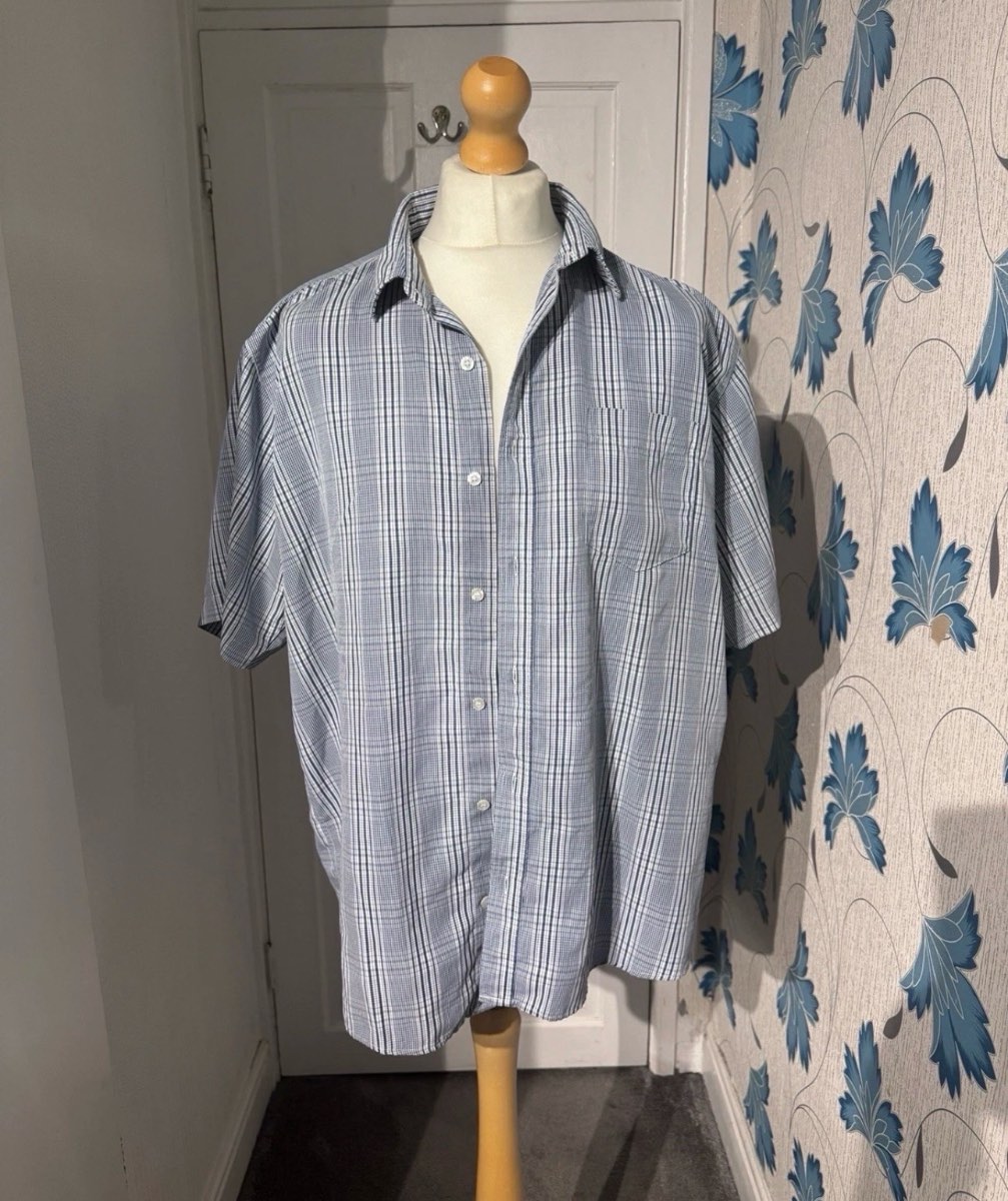 Cotton Traders Short Sleeve Shirt Blue White Check XL Lightweight Cotton Blend