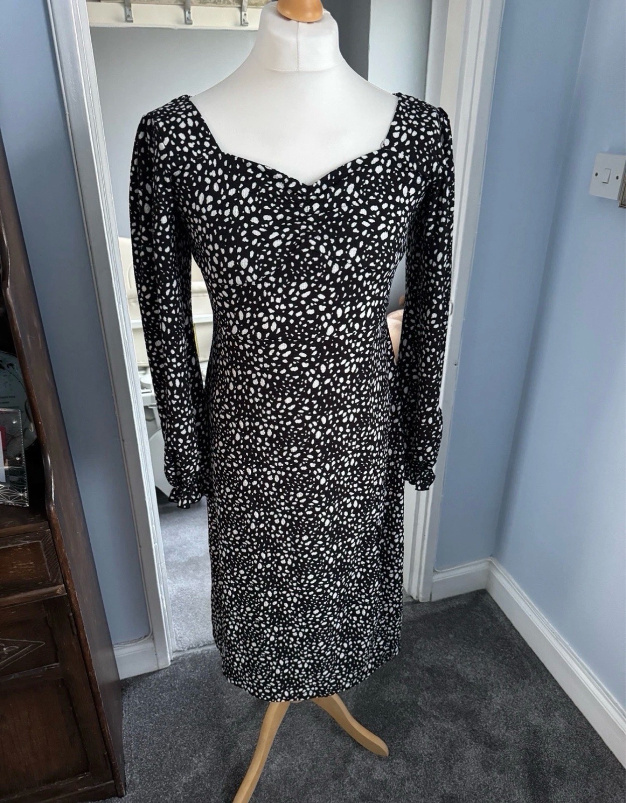 F&F Midi Dress, Black & White Animal Print, UK 12–14, Sweetheart Neck