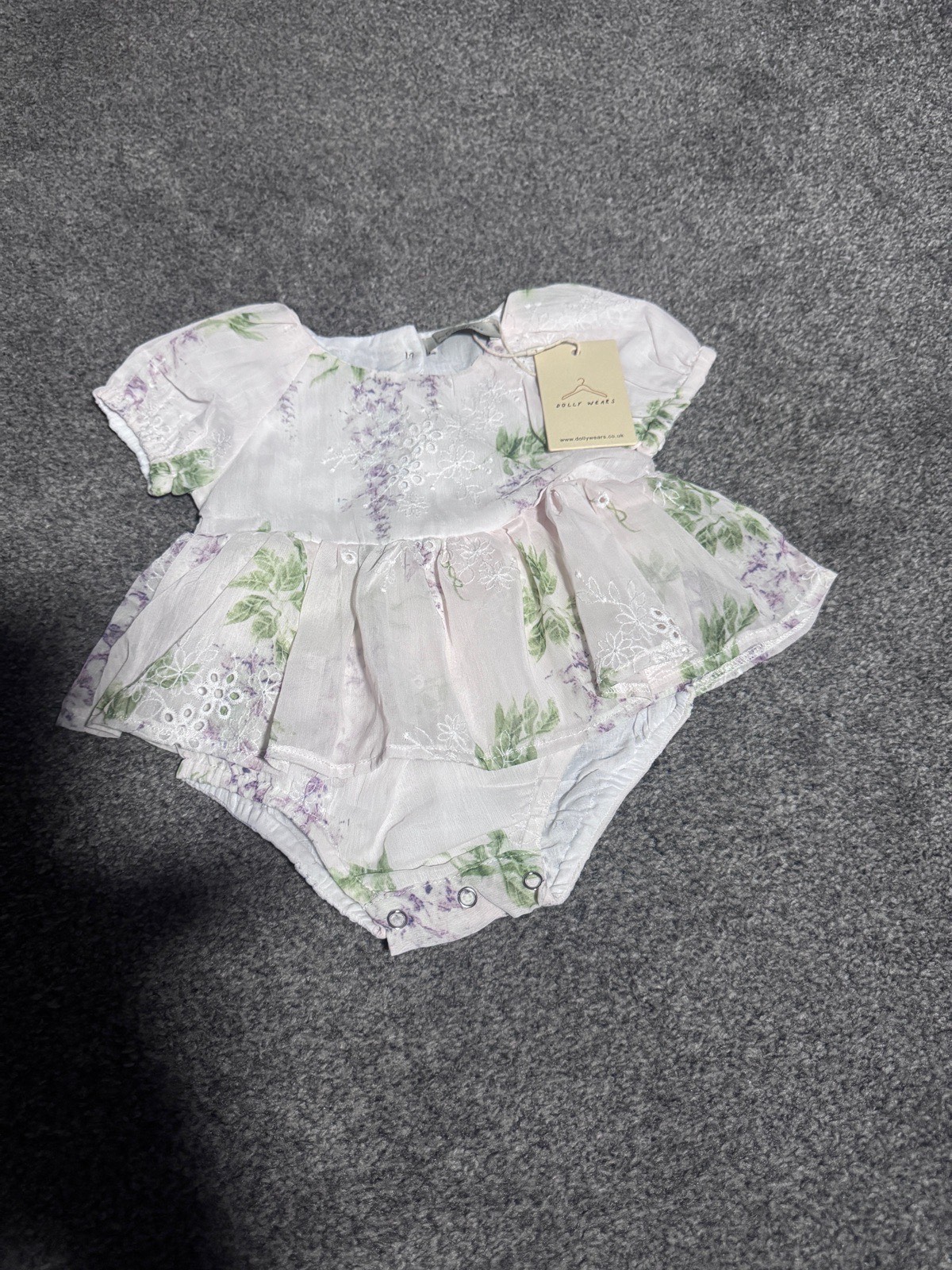 Dolly Wears Baby Romper Dress White Floral 6–9 Months BNWT Embroidered