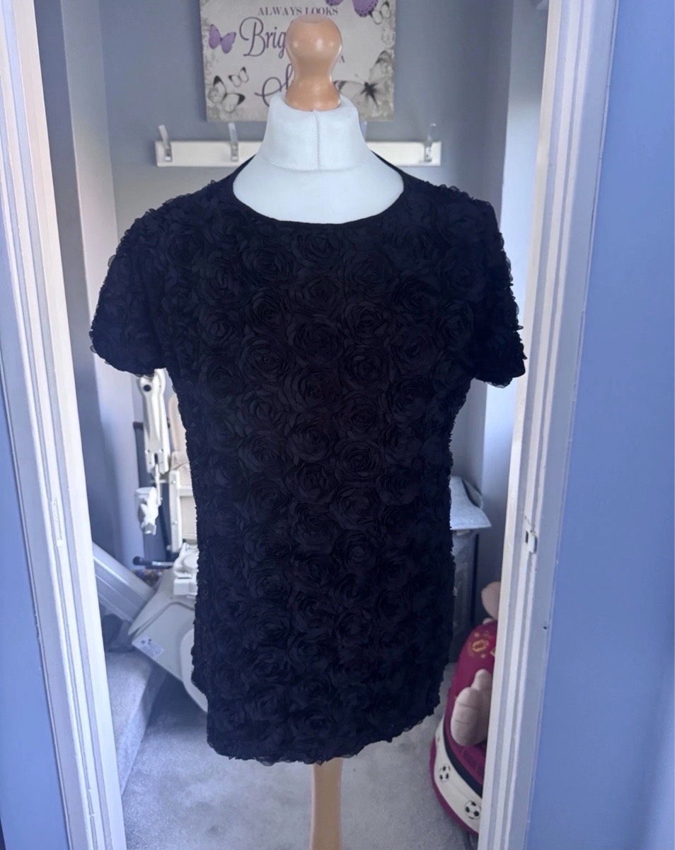 Cotton Traders Black Rosette Textured Tunic Top Short Sleeve UK 20