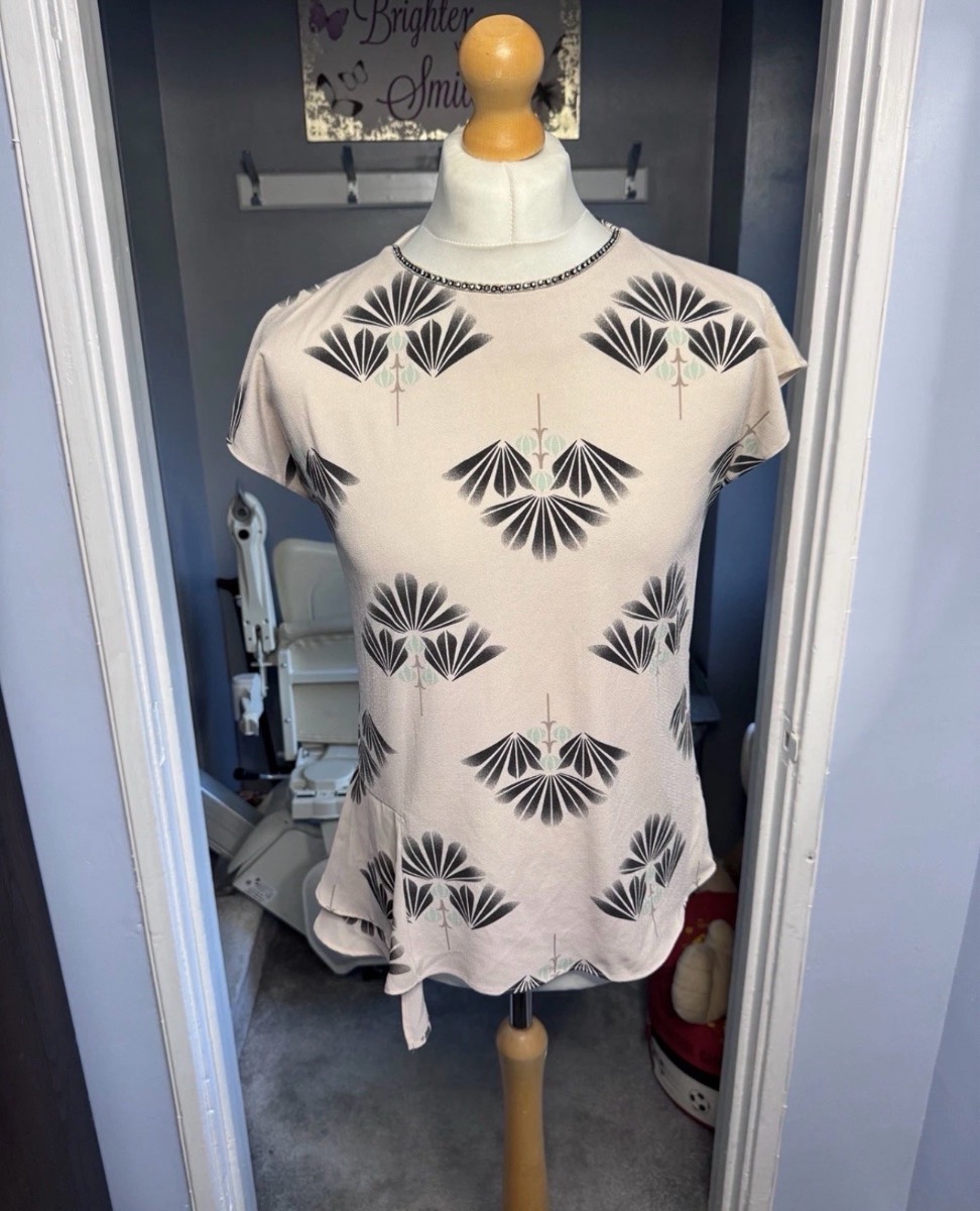 Next Women’s Asymmetric Blouse Top Cream Black Floral Print UK 12 Smart Casual