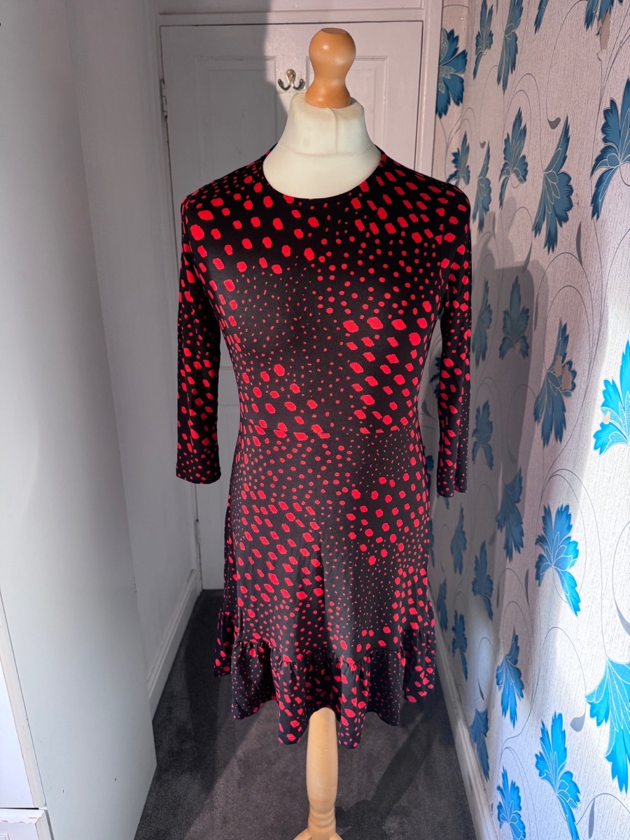 Friends Like These Ruffle Hem Midi Dress Black Red Polka Dot UK 10 Stretch