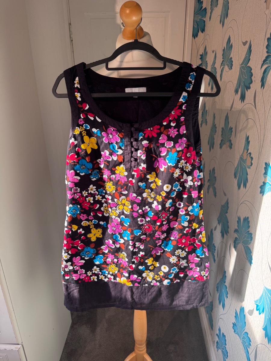 Red Herring Mini Dress Black Floral UK 12 Embellished 100% Cotton Summer