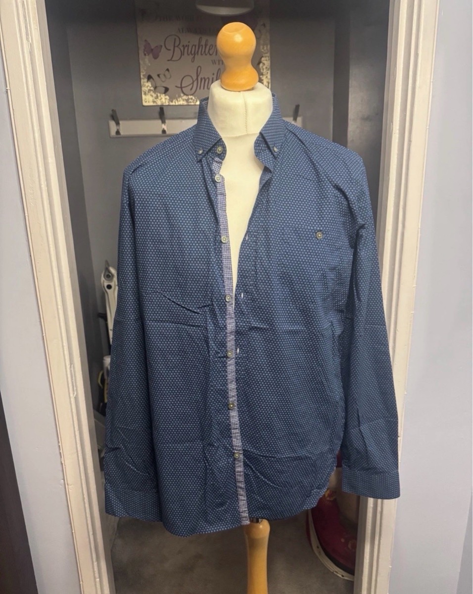 Ted Baker Long Sleeve Shirt Blue Size 5 (XL) Geometric Print Button Down